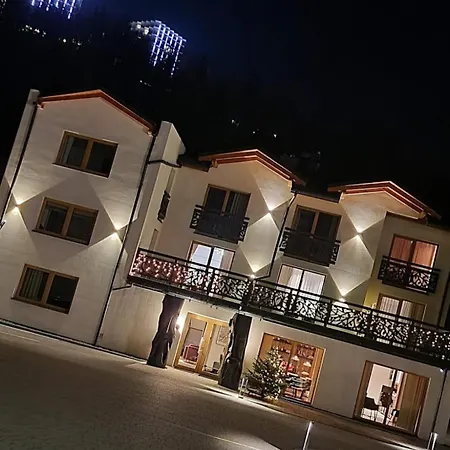 74 Bed & Breakfast 3*