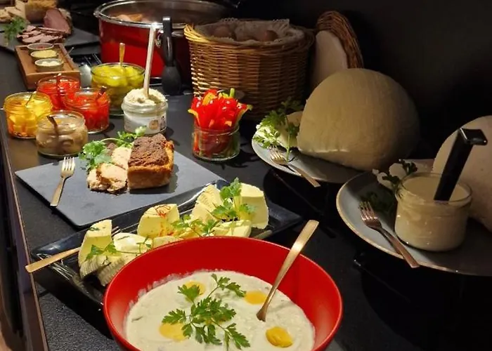 Bed & Breakfast 74 3*